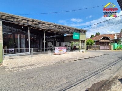 🏡 Disewakan 3 Unit Toko Strategis di Jl. Trunojoyo – Banyuwangi, Dekat Kampus Untag & Ramayana Mall