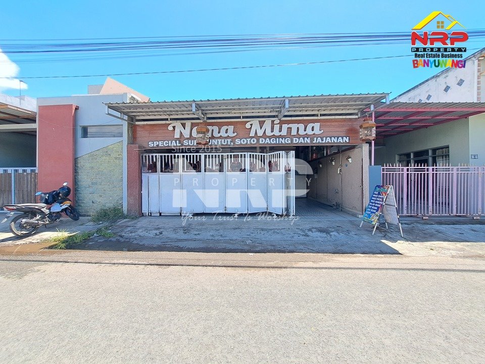 Rumah siap huni 8 kamar tidur & kamar mandi dalam di Sobo Banyuwangi